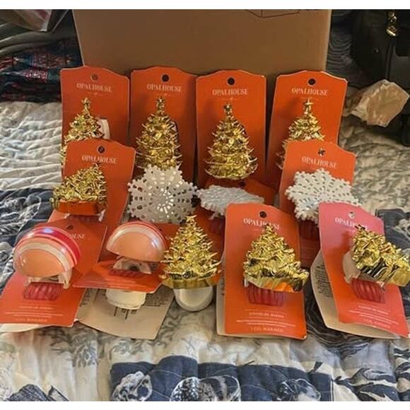 Vintage Silver Tone Red Black Glass Beaded Bracelet Dangle Butterfly Charms B#14 - Picture 1 of 5